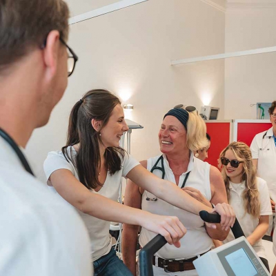 Spass im Team der Praxis Dr. Klingler.jpg